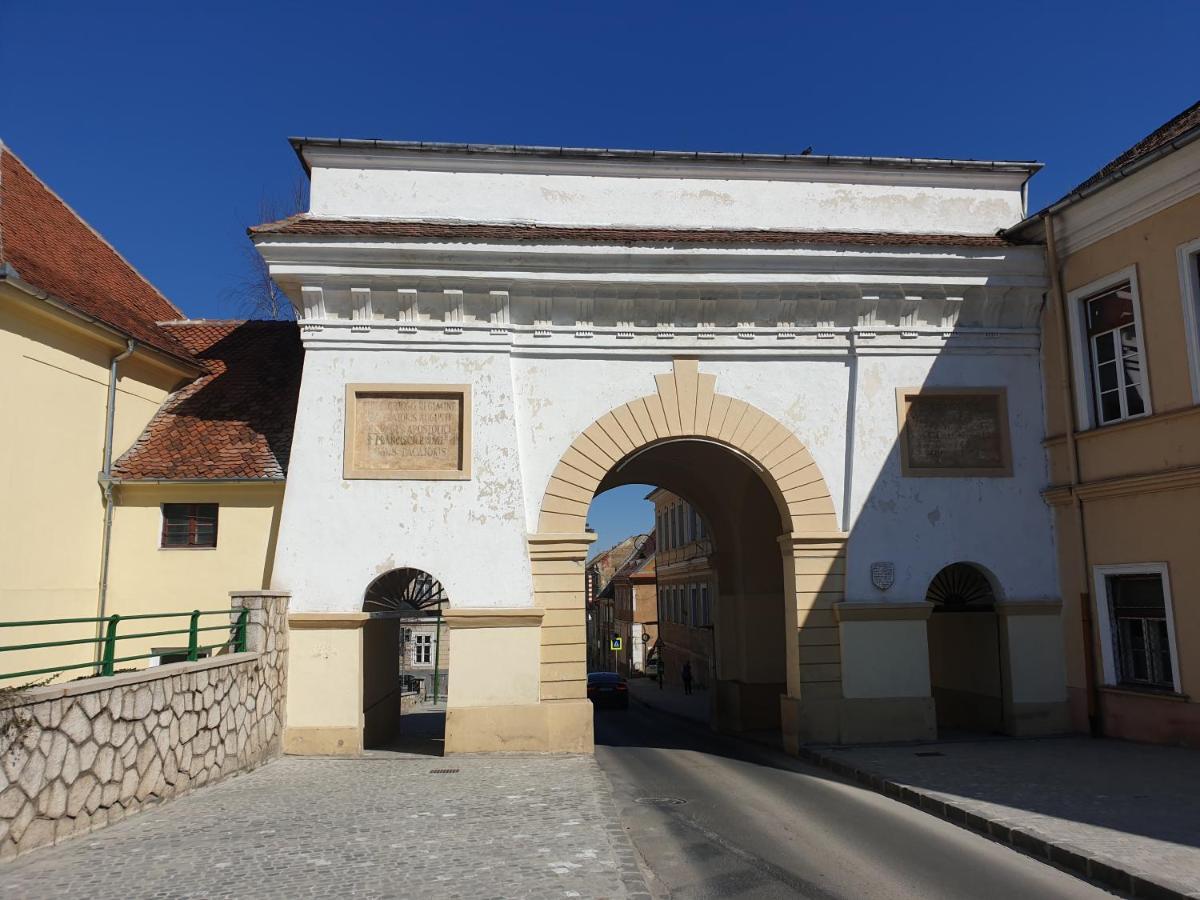 Old City Lux 2 Брашов Екстер'єр фото